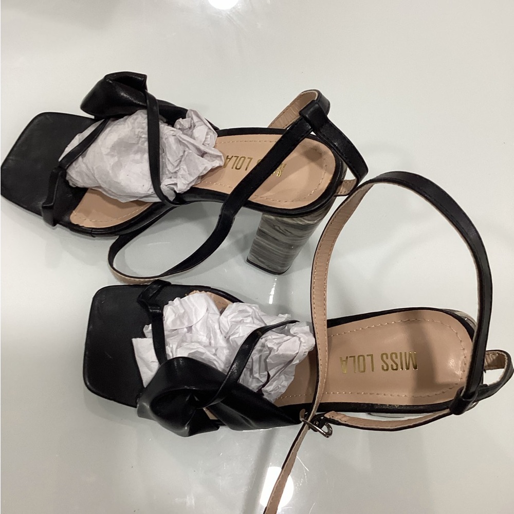 Fashion Nova Black Knotted Strappy Block Heels